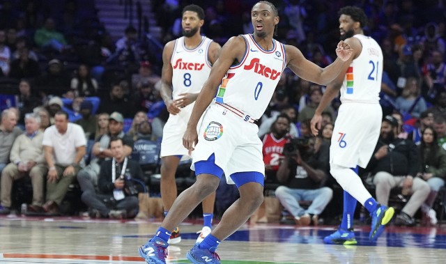 一个准得都没有？半场马克西12中3&amp;恩比德10中3&amp;乔治8中2