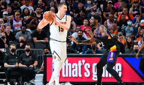 开云登录入口-约基奇未能延续神奇 艾顿真是他的头号克星？