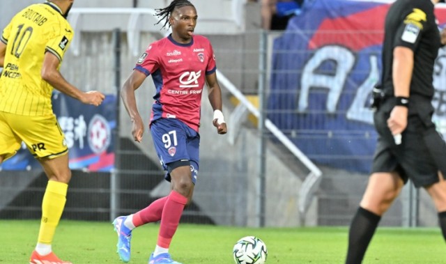 开云登录入口-队报：切尔西和拜仁关注雷恩两名中卫布达拉勒及雅奎特