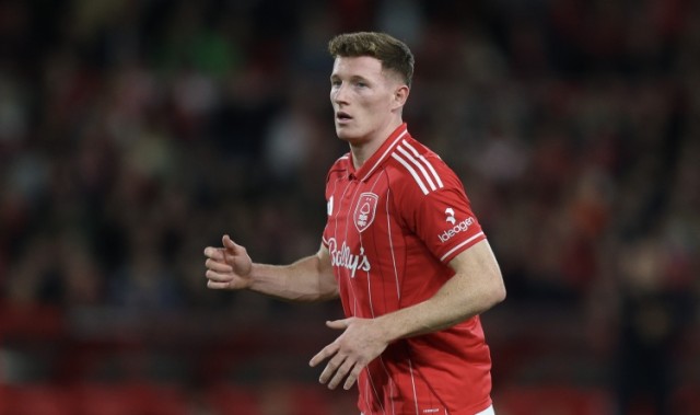 开云登录入口-安德森谈战平曼城：我们顽强地拼下了1分，展现强大团队精神